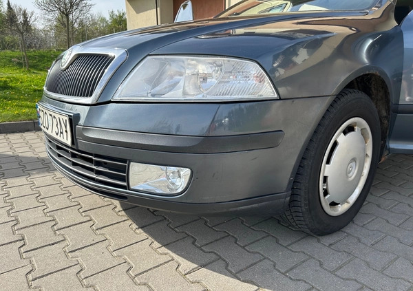 Skoda Octavia cena 7000 przebieg: 242000, rok produkcji 2005 z Kraków małe 562